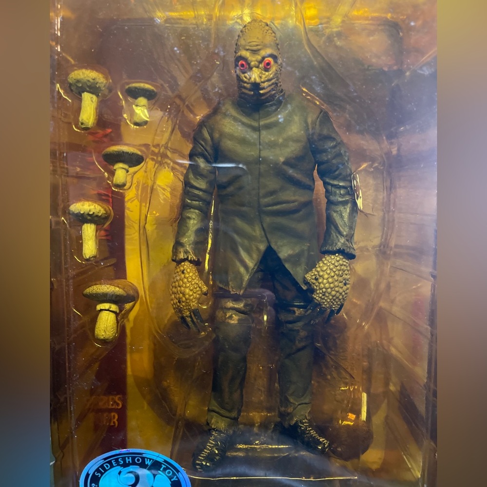 UNIVERSAL STUDIOS MONSTERS SERIES 4 MOLE MAN The Mole People 2000 Sideshow Toys